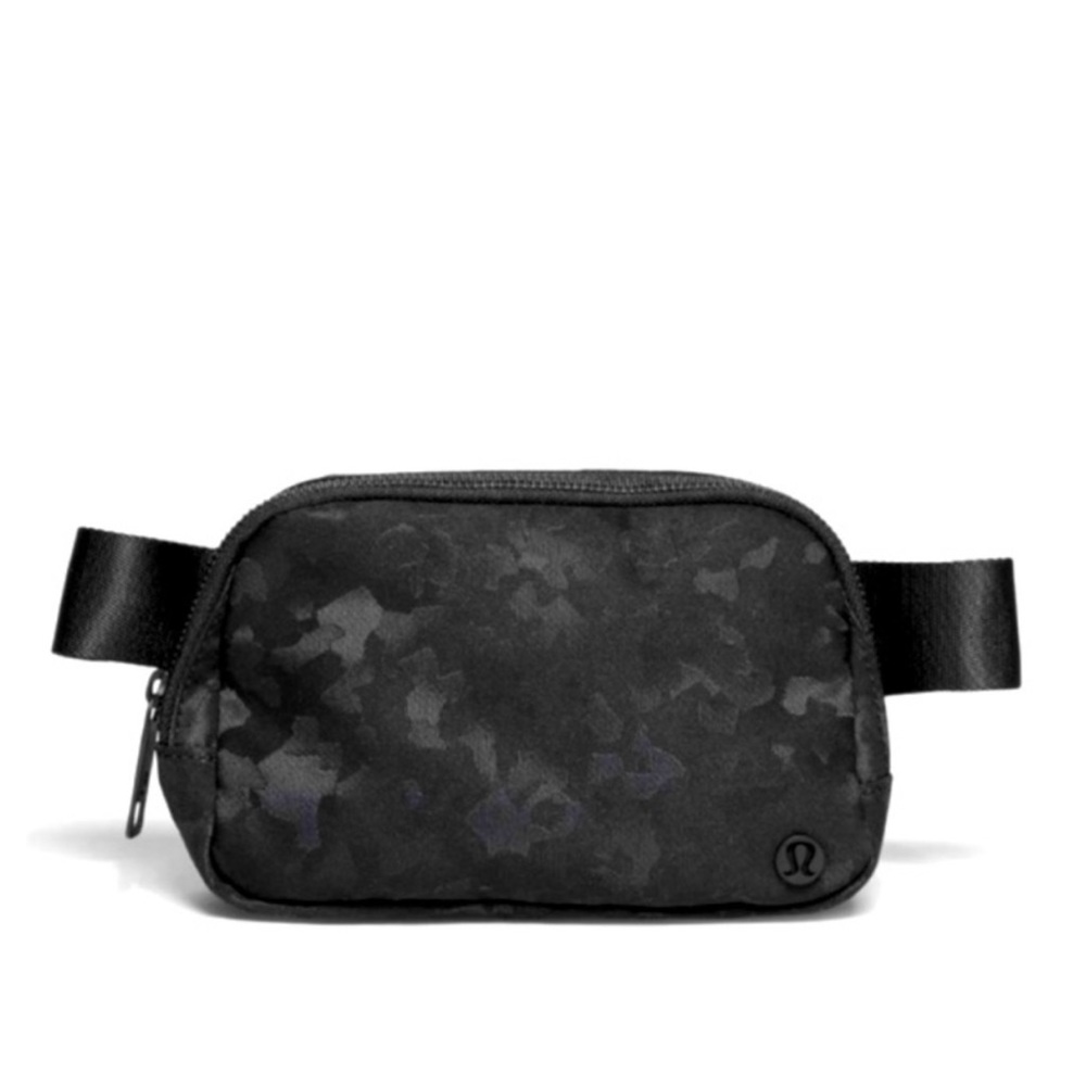 Lululemon belt bag, original style.